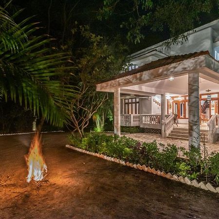 Saffronstays Chikoo Wadi- 3Bdr Pet-Friendly Villa With Pool In Boisar Esterno foto