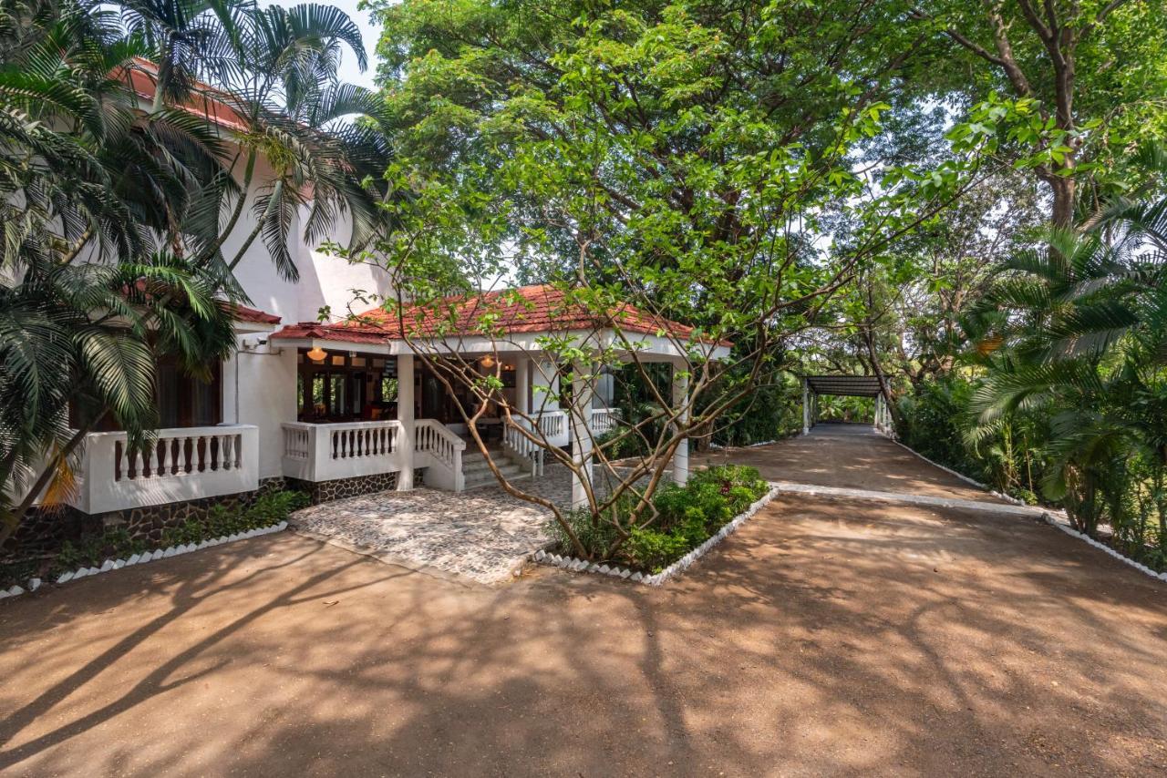 Saffronstays Chikoo Wadi- 3Bdr Pet-Friendly Villa With Pool In Boisar Esterno foto